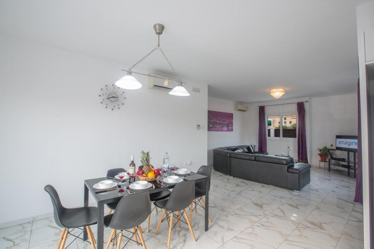 Broadway Villas Protaras Exteriör bild