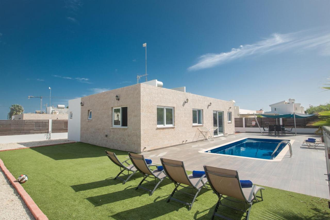 Broadway Villas Protaras Exteriör bild