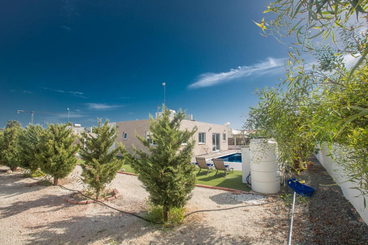 Broadway Villas Protaras Exteriör bild