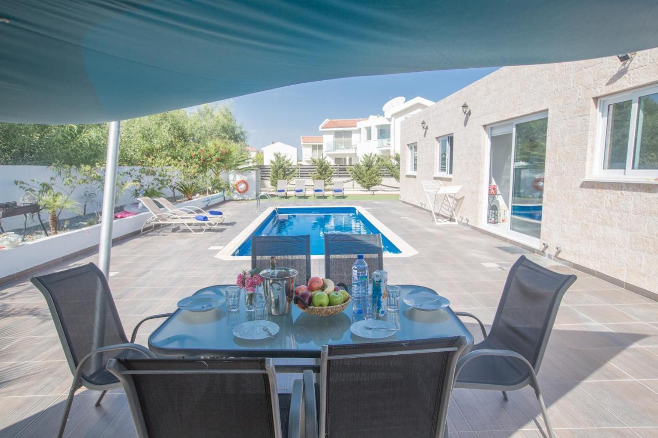 Broadway Villas Protaras Exteriör bild